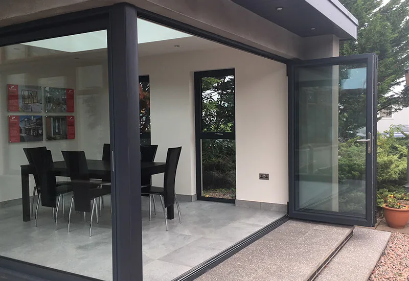 Garden Room with sliding doors