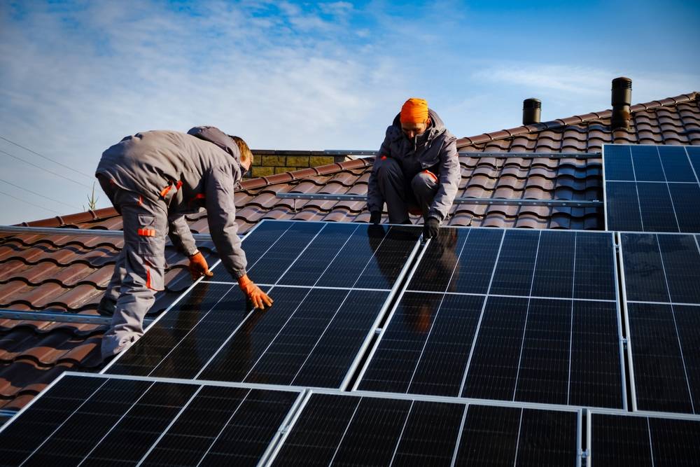 Understanding The Equipment Behind Solar Panels